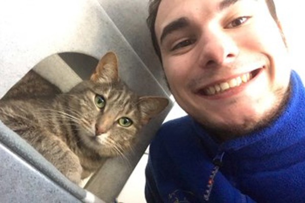 Reasons to volunteer with Cats Protection as a student