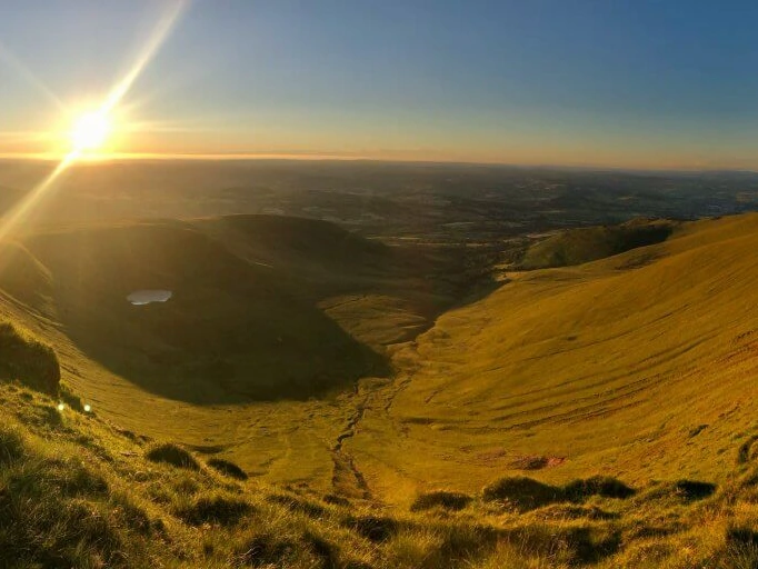 Climb for cats Pen Y Fan Sunset Walk