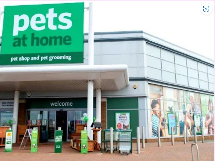 Collection at Pets at Home, Lowestoft