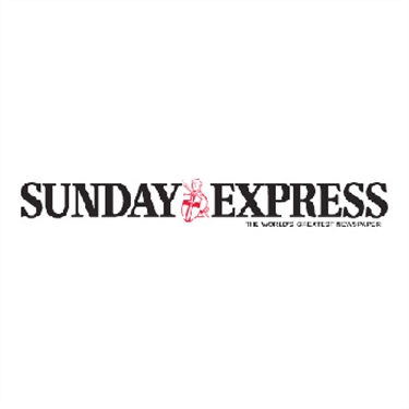 Sunday Express - 25 October 2015 - Sinister? No, black cats deserve a special day